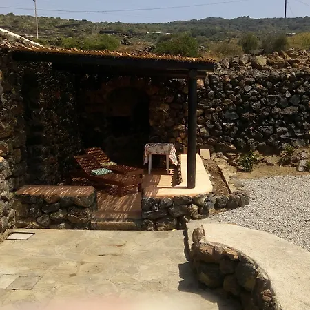 Agriturismo Zibibbodoro Scauri  Exterior photo