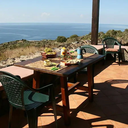 Agriturismo Zibibbodoro Scauri  Exterior photo