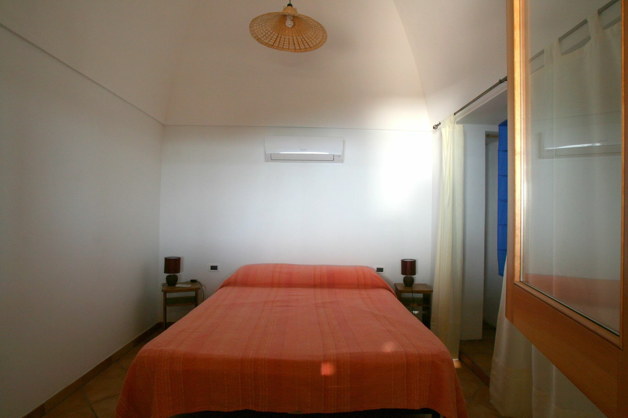 Farm stay Zibibbodoro