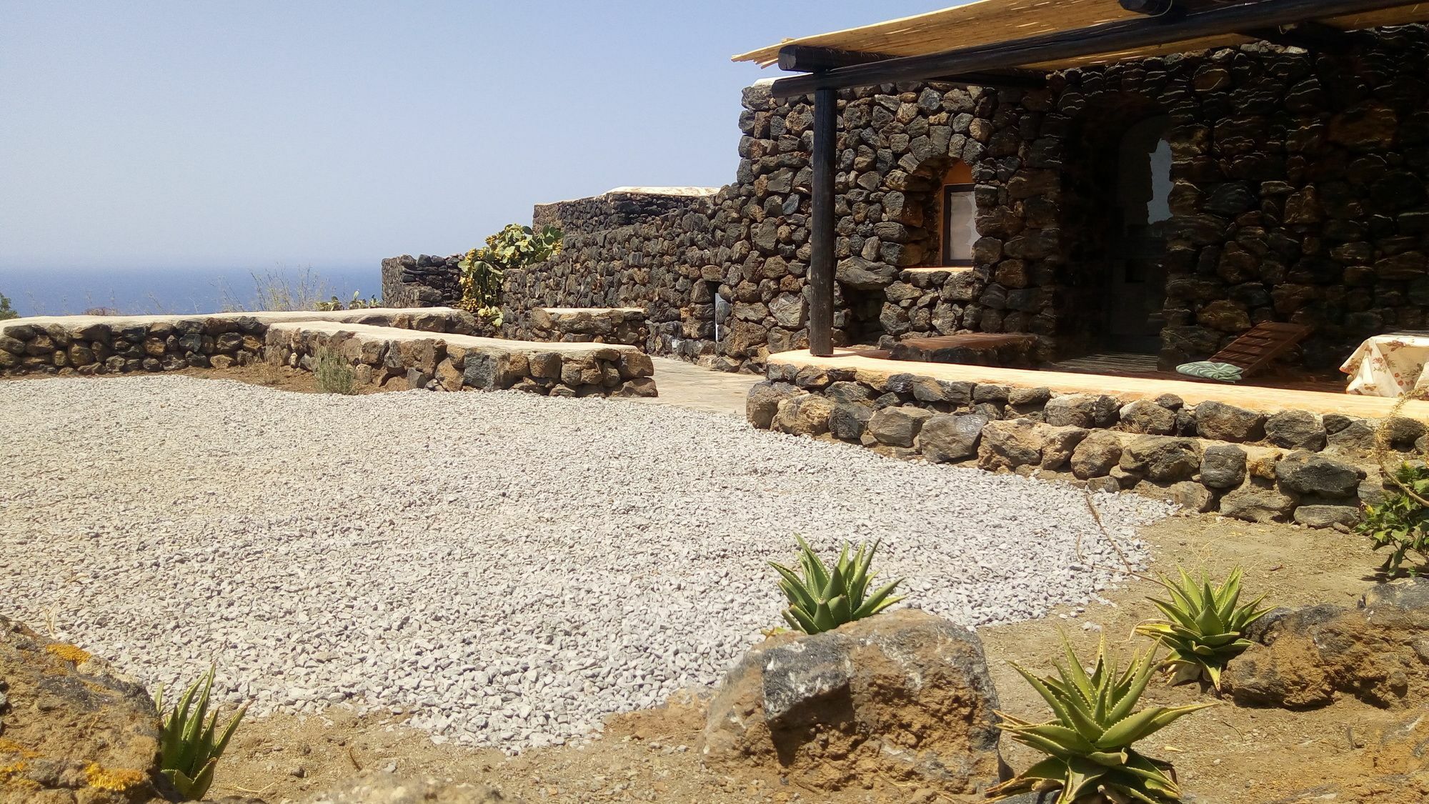 Farm stay Zibibbodoro